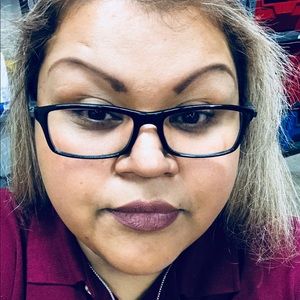 Meet your Posher, Brenda